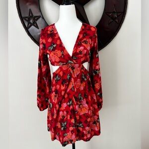 Red Floral Cut Out Deep V Tie-Front Mini Dress XS Soft Breathable 100% Viscose